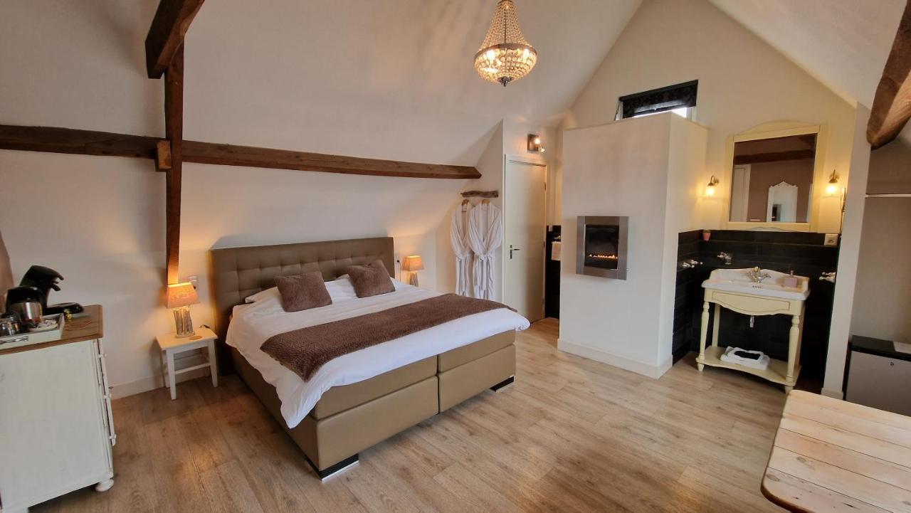 B&B De Droomhoeve ヌンスペート エクステリア 写真